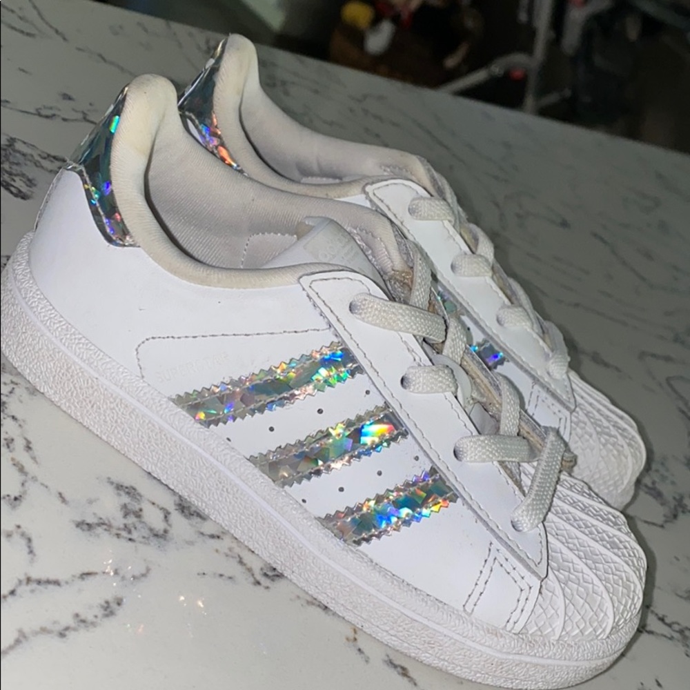 9T Adidas superstar worn a handful of times